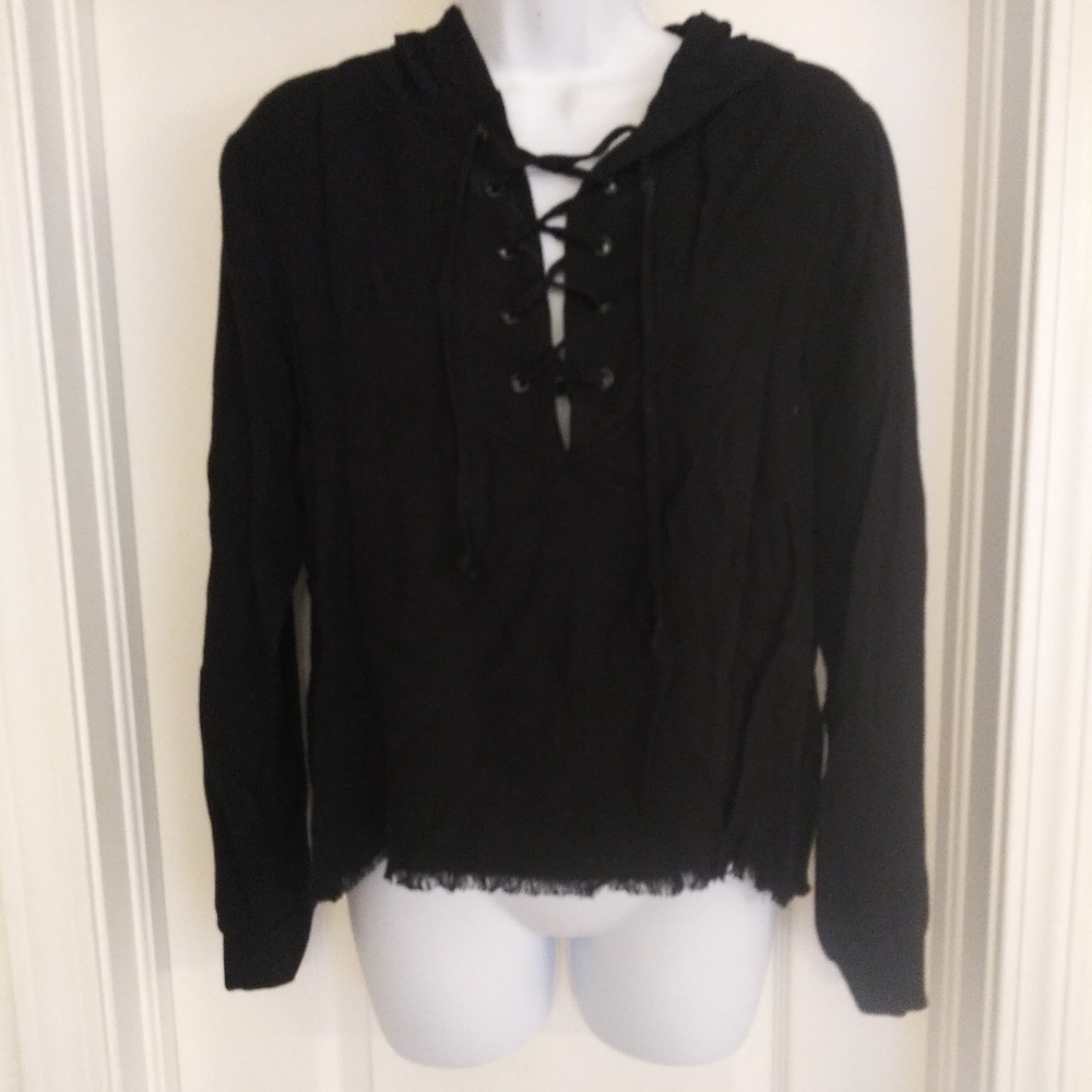 Cloth And Stone Lace Up Black Popover Top - Picture 1 of 6